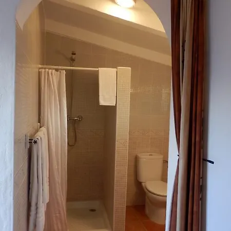 Casa Agradable Bed & Breakfast
