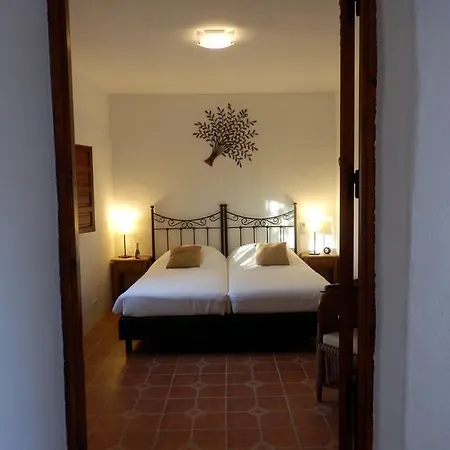Casa Agradable Bed & Breakfast