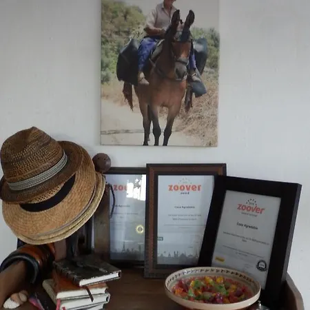 Casa Agradable Bed & Breakfast