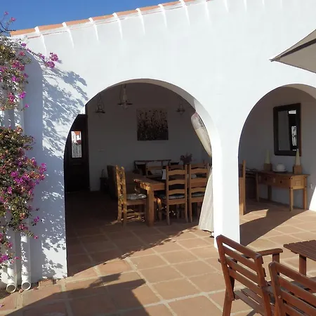 Casa Agradable * Arenas (Malaga)