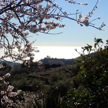 Casa Agradable Bed & Breakfast