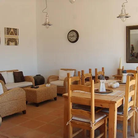 Casa Agradable Bed & Breakfast